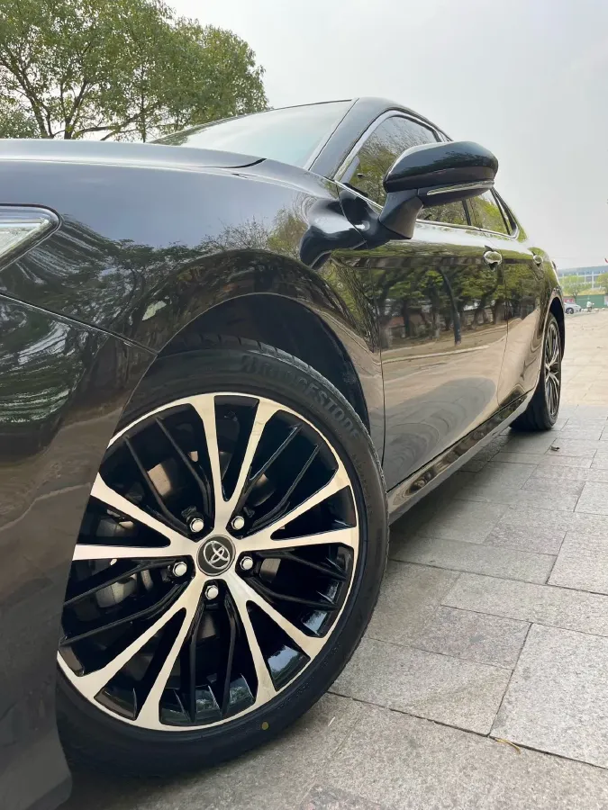 2019 Toyota Camry 2.5L 209HP L4 8AT,autocango,china used car exporter,china ev exporter,chinese used car exporter,chinese used ev exporter