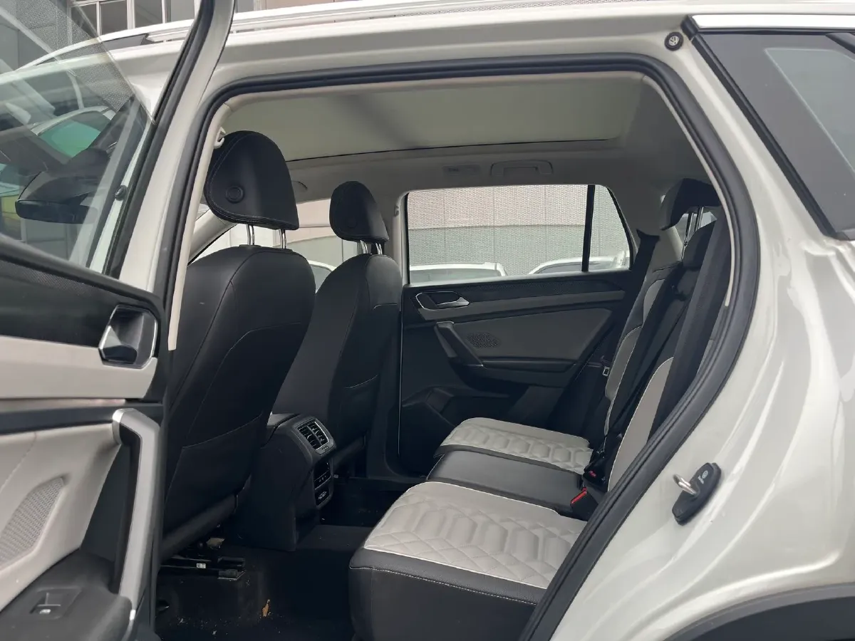 2023 Volkswagen Tayron 1.4T 150HP L4 7DCT,autocango,china used car exporter,china ev exporter,chinese used car exporter,chinese used ev exporter