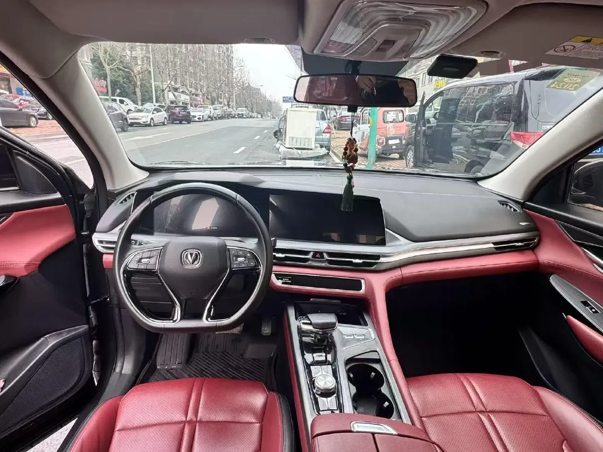 2022 ChangAn CS75 Plus 1.5T 178HP L4 6AT,autocango,china used car exporter,china ev exporter,chinese used car exporter,chinese used ev exporter