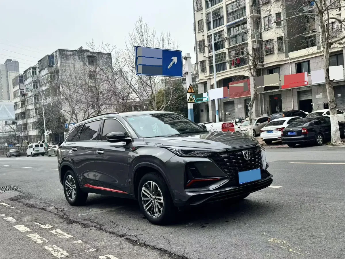 2022 ChangAn CS75 Plus 1.5T 178HP L4 6AT,autocango,china used car exporter,china ev exporter,chinese used car exporter,chinese used ev exporter