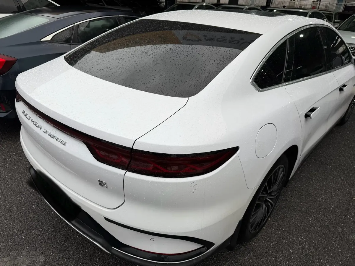 2022 Volkswagen Tiguan L 2.0T 186HP L4 7DCT,autocango,china used car exporter,china ev exporter,chinese used car exporter,chinese used ev exporter