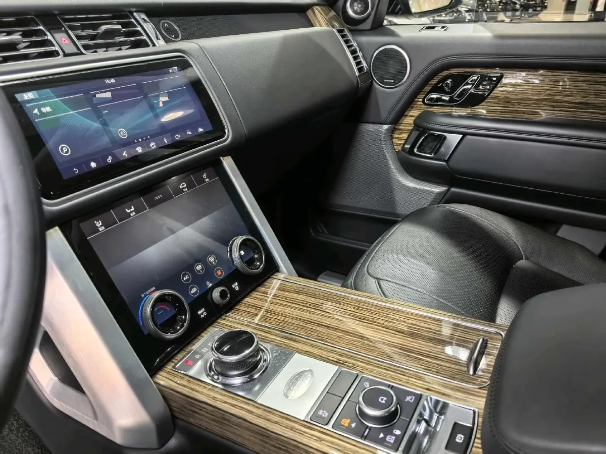 2019 Land Rover Range Rover 3.0T 381HP V6 8AT,autocango,china used car exporter,china ev exporter,chinese used car exporter,chinese used ev exporter