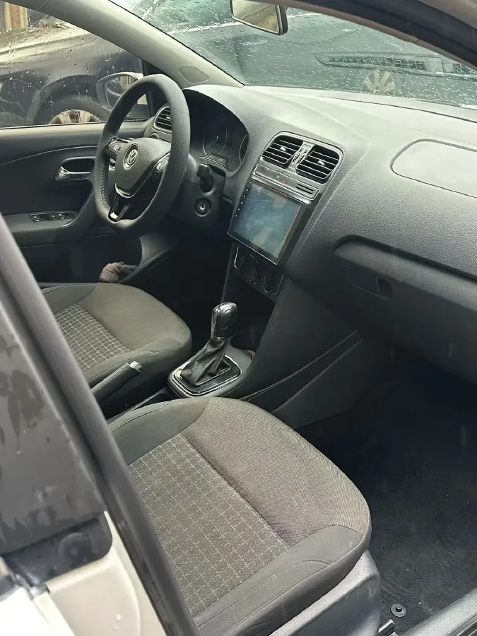 2016 Volkswagen Polo 1.6L 110HP L4 6AT,autocango,china used car exporter,china ev exporter,chinese used car exporter,chinese used ev exporter