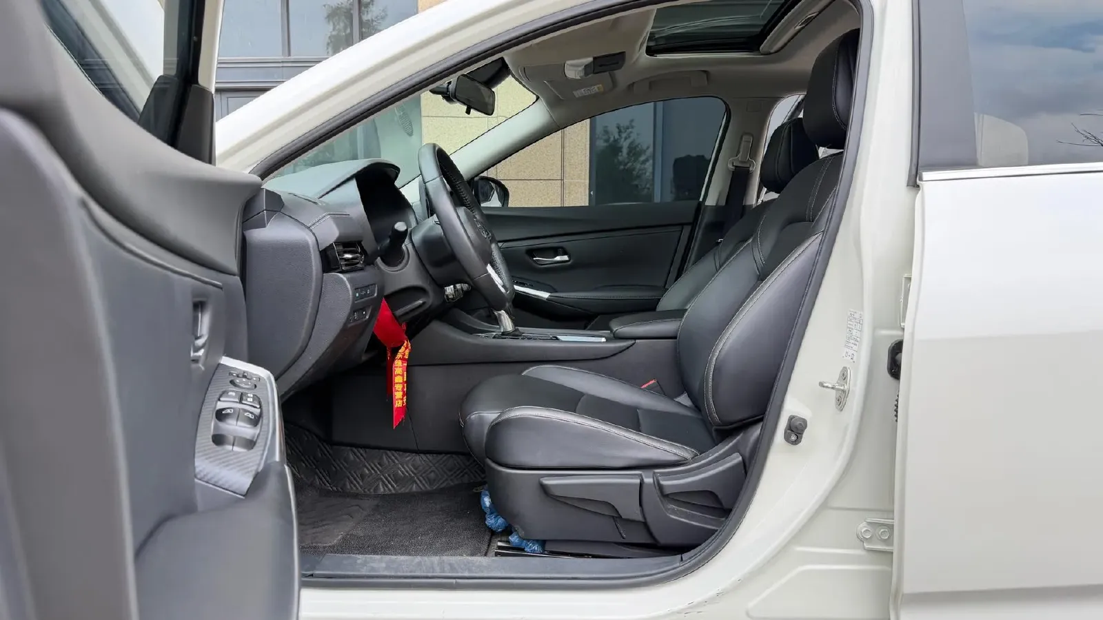 2022 Nissan Sylphy 1.6L 135HP L4 CVT,autocango,china used car exporter,china ev exporter,chinese used car exporter,chinese used ev exporter