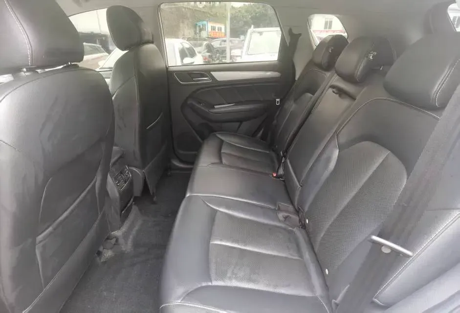 2018 Roewe RX5 1.5T 169HP L4 7DCT,autocango,china used car exporter,china ev exporter,chinese used car exporter,chinese used ev exporter