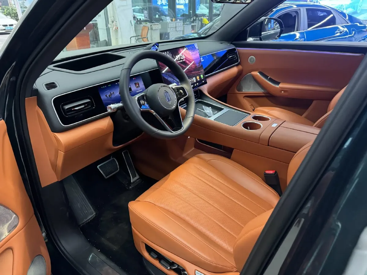 2026 AITO AITO M7 REEV 160HP REEV,autocango,china used car exporter,china ev exporter,chinese used car exporter,chinese used ev exporter