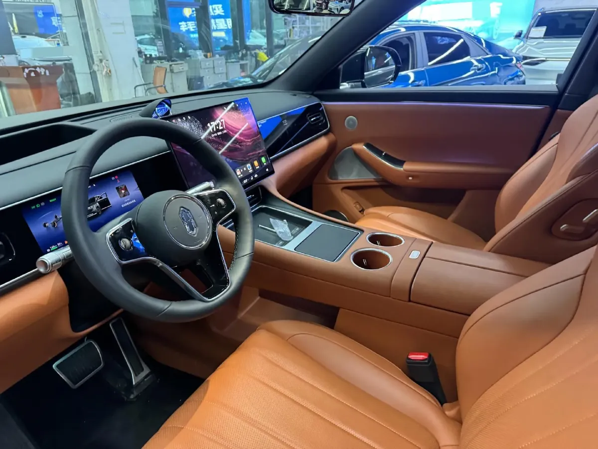 2026 AITO AITO M7 REEV 160HP REEV,autocango,china used car exporter,china ev exporter,chinese used car exporter,chinese used ev exporter