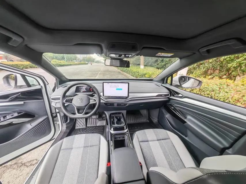 2025 Skoda Superb 2.0T 186HP L4 7DCT,autocango,china used car exporter,china ev exporter,chinese used car exporter,chinese used ev exporter