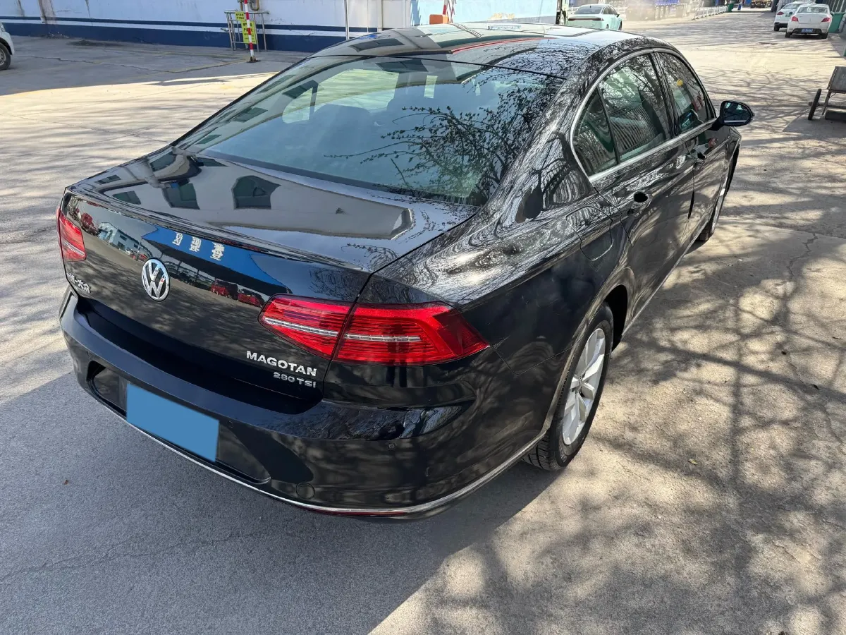 2018 Volkswagen Magotan 1.4T 150HP L4 7DCT,autocango,china used car exporter,china ev exporter,chinese used car exporter,chinese used ev exporter