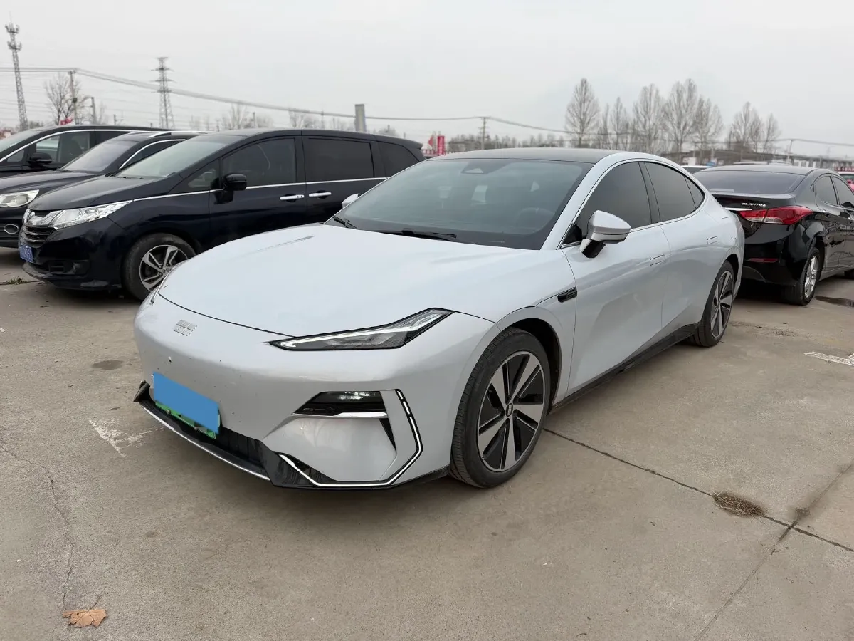 2024 Geely Galaxy E8 BEV 62KWH,autocango,china used car exporter,china ev exporter,chinese used car exporter,chinese used ev exporter