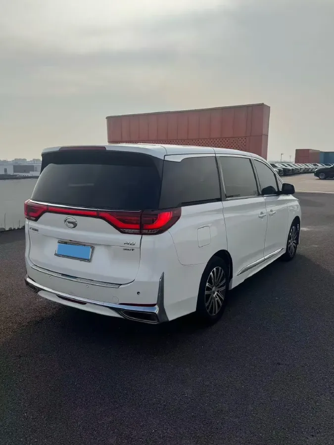 2021 GAC Trumpchi M8 2.0T 252HP L4 8AT,autocango,china used car exporter,china ev exporter,chinese used car exporter,chinese used ev exporter
