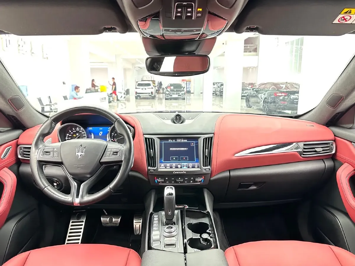 2019 Maserati Levante 3.0T 350HP V6 8AT,autocango,china used car exporter,china ev exporter,chinese used car exporter,chinese used ev exporter