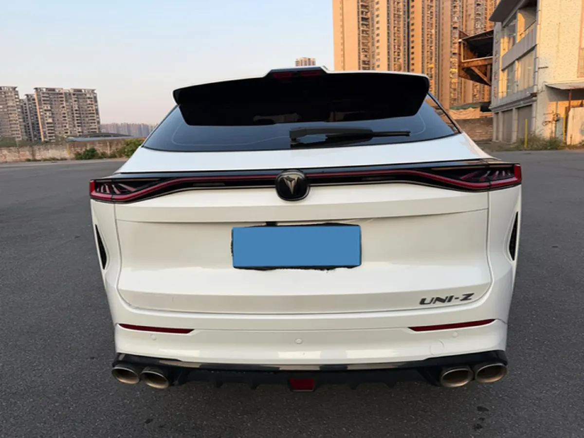 2025 ChangAn UNI-Z 1.5T 188HP L4 7DCT,autocango,china used car exporter,china ev exporter,chinese used car exporter,chinese used ev exporter