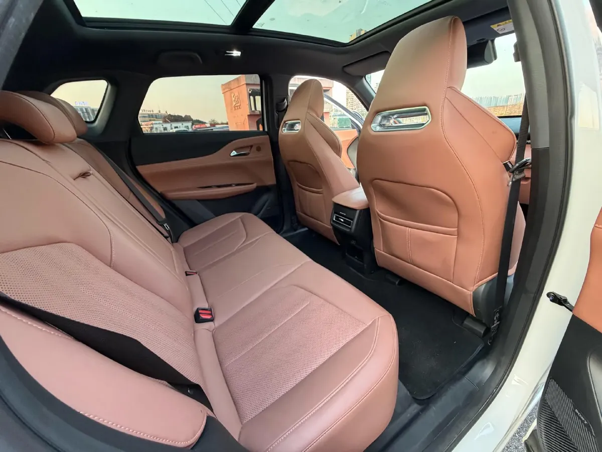 2025 ChangAn UNI-Z 1.5T 188HP L4 7DCT,autocango,china used car exporter,china ev exporter,chinese used car exporter,chinese used ev exporter