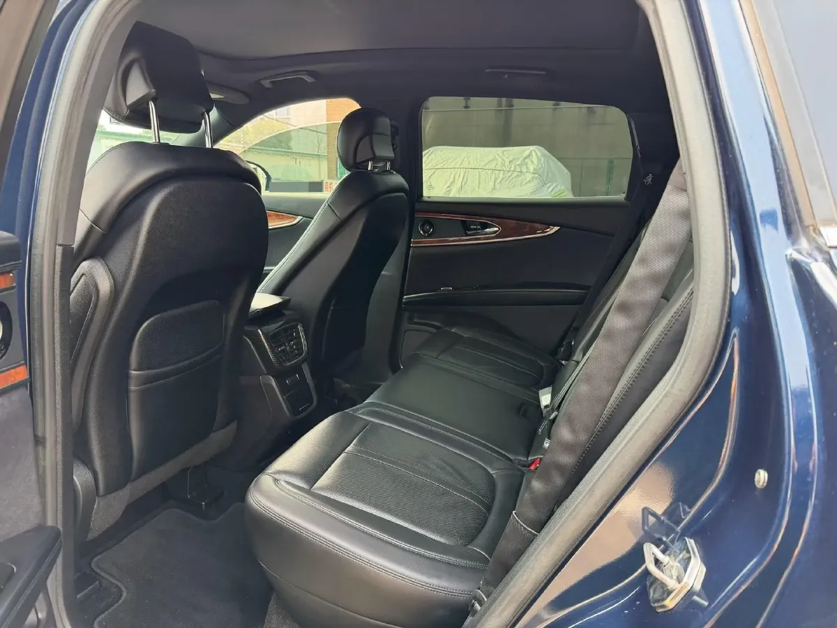 2017 Lincoln MKX 2.7T 340HP V6 6AT,autocango,china used car exporter,china ev exporter,chinese used car exporter,chinese used ev exporter