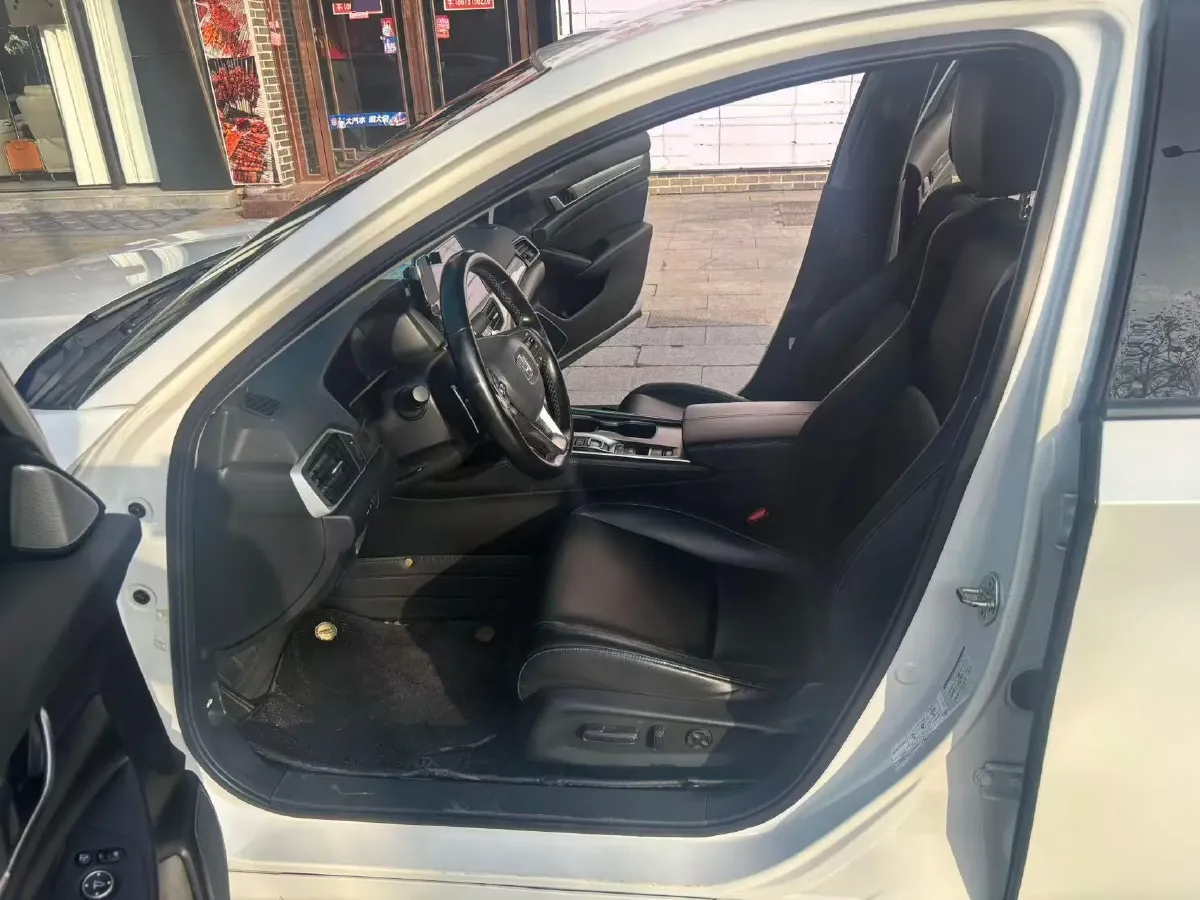 2022 Honda Accord 2.0L 146HP L4 E-CVT Hybrid,autocango,china used car exporter,china ev exporter,chinese used car exporter,chinese used ev exporter