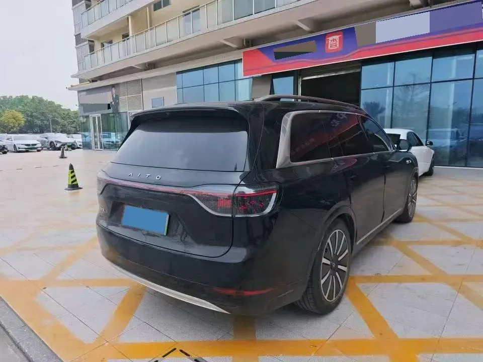 2024 AITO AITO M9 1.5T 152HP L4 REEV 42KWH,autocango,china used car exporter,china ev exporter,chinese used car exporter,chinese used ev exporter