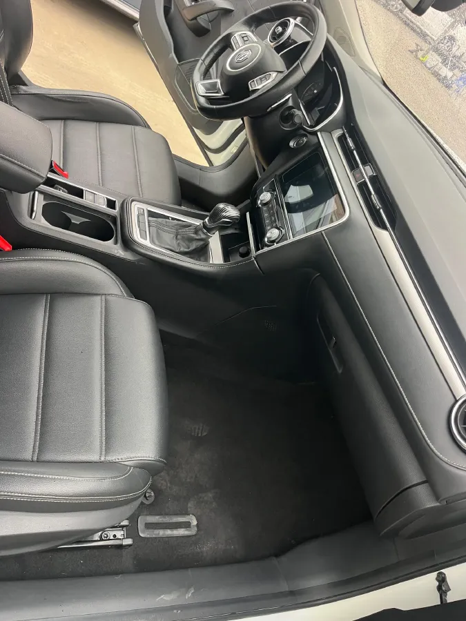 2017 MG MG6 1.5T 169HP L4 7DCT,autocango,china used car exporter,china ev exporter,chinese used car exporter,chinese used ev exporter