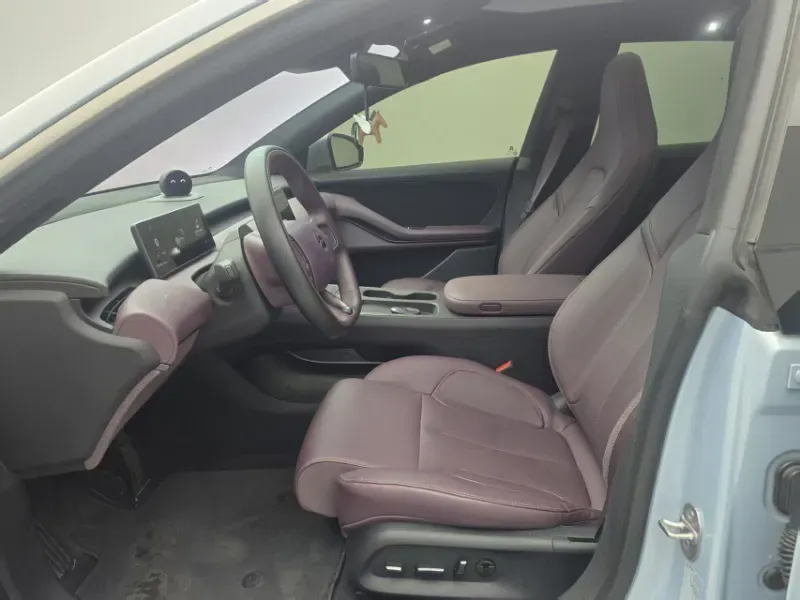 2022 JunTian HeiWuShi Youth 2.0T 203HP L4 6AT,autocango,china used car exporter,china ev exporter,chinese used car exporter,chinese used ev exporter