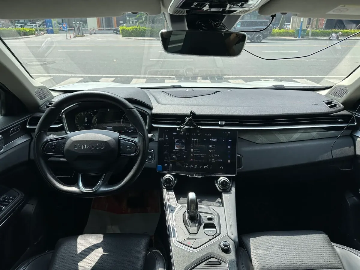 2021 LYNK&CO 01 2.0T 218HP L4 8AT,autocango,china used car exporter,china ev exporter,chinese used car exporter,chinese used ev exporter