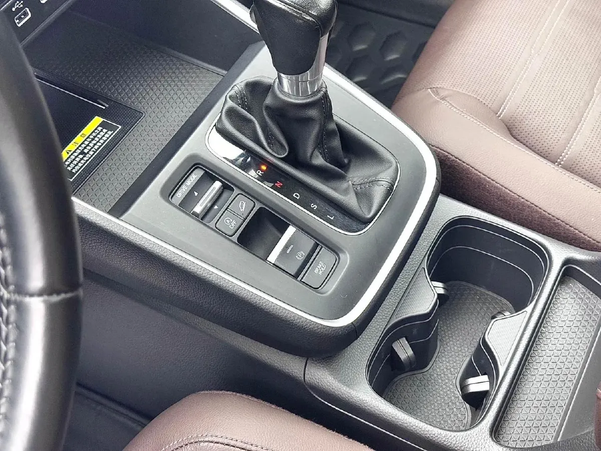 2023 Honda CR-V 1.5T 193HP L4 CVT,autocango,china used car exporter,china ev exporter,chinese used car exporter,chinese used ev exporter