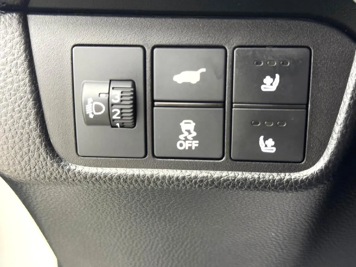 2023 Honda CR-V 1.5T 193HP L4 CVT,autocango,china used car exporter,china ev exporter,chinese used car exporter,chinese used ev exporter