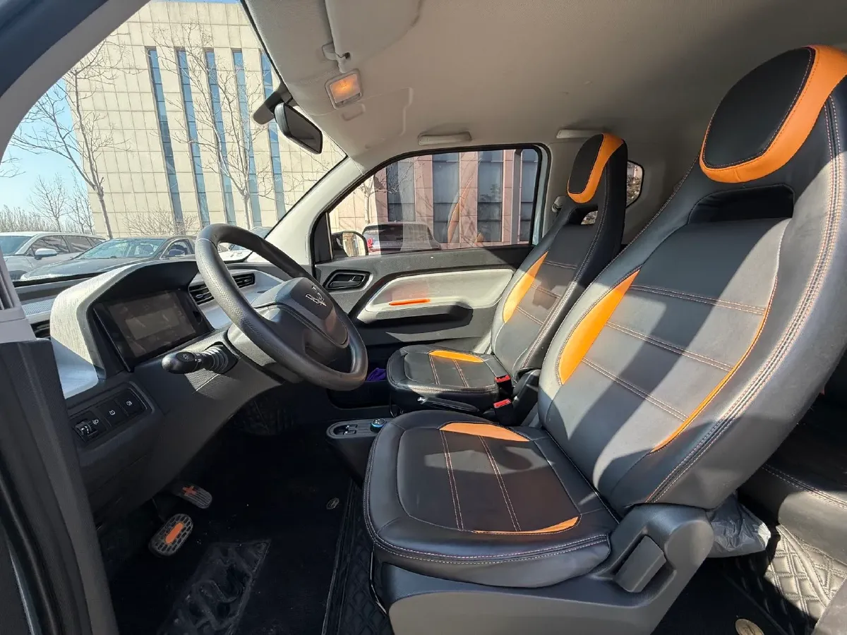 2022 WuLing HongGuang MINI EV BEV 13.8KWH,autocango,china used car exporter,china ev exporter,chinese used car exporter,chinese used ev exporter