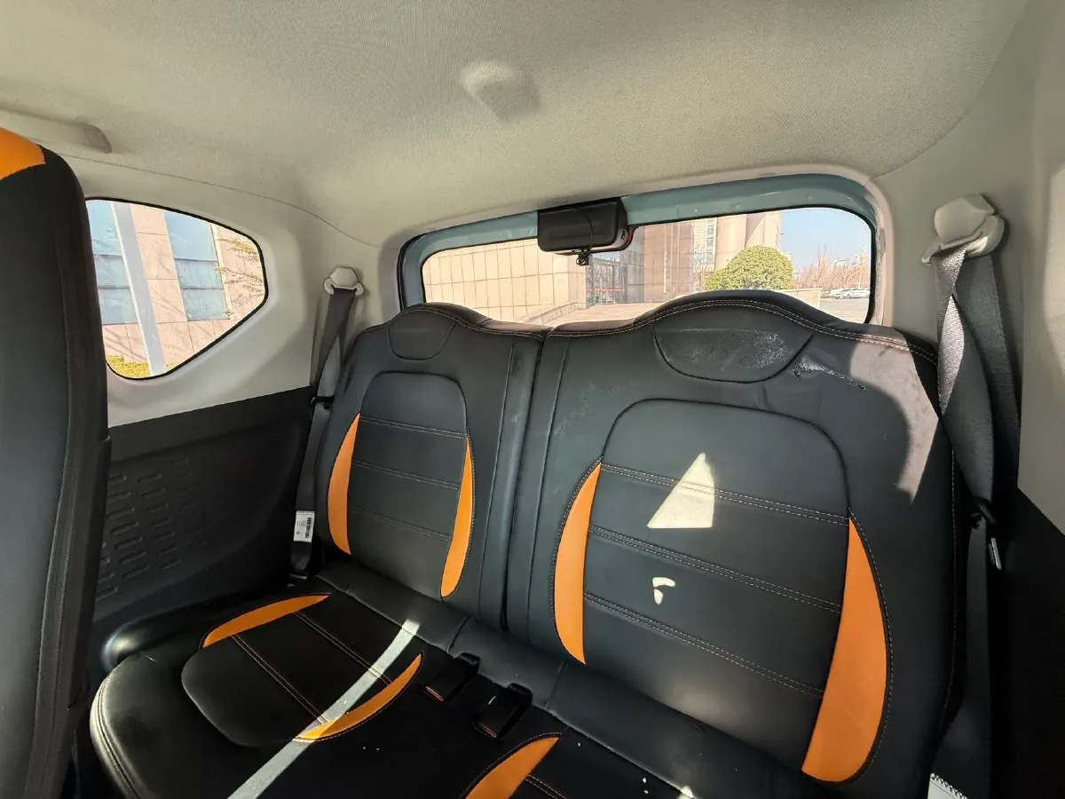 2022 WuLing HongGuang MINI EV BEV 13.8KWH,autocango,china used car exporter,china ev exporter,chinese used car exporter,chinese used ev exporter