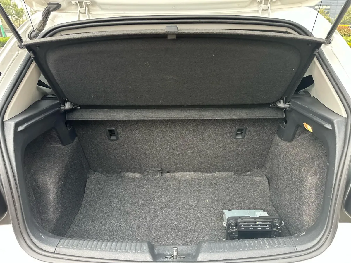 2018 ChangAn Eado 1.6L 128HP L4 6AT,autocango,china used car exporter,china ev exporter,chinese used car exporter,chinese used ev exporter