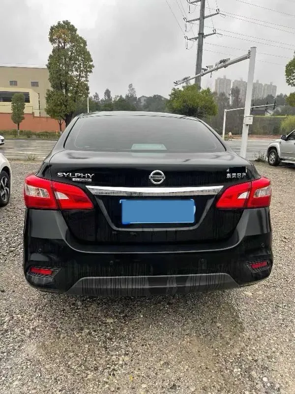 2022 Nissan Sylphy 1.6L 122HP L4 CVT,autocango,china used car exporter,china ev exporter,chinese used car exporter,chinese used ev exporter