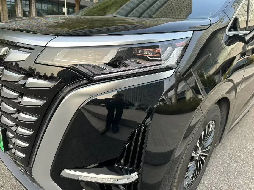 2024 Denza D9 1.5T 139HP L4 E-CVT PHEV 40KWH,autocango,china used car exporter,china ev exporter,chinese used car exporter,chinese used ev exporter