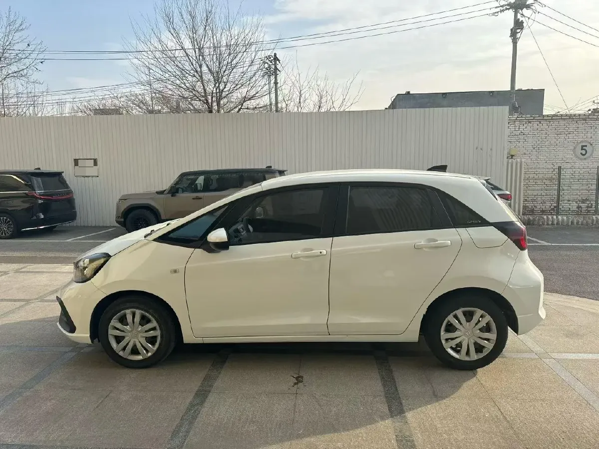 2023 Honda Fit 1.5L 124HP L4 CVT,autocango,china used car exporter,china ev exporter,chinese used car exporter,chinese used ev exporter