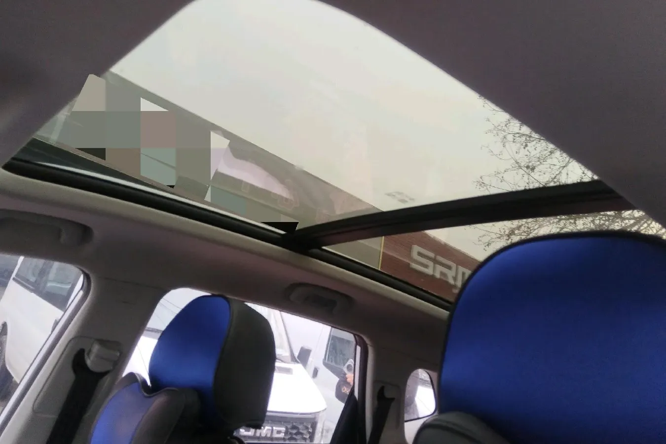 2022 Roewe RX5 1.5T 181HP L4 7DCT,autocango,china used car exporter,china ev exporter,chinese used car exporter,chinese used ev exporter