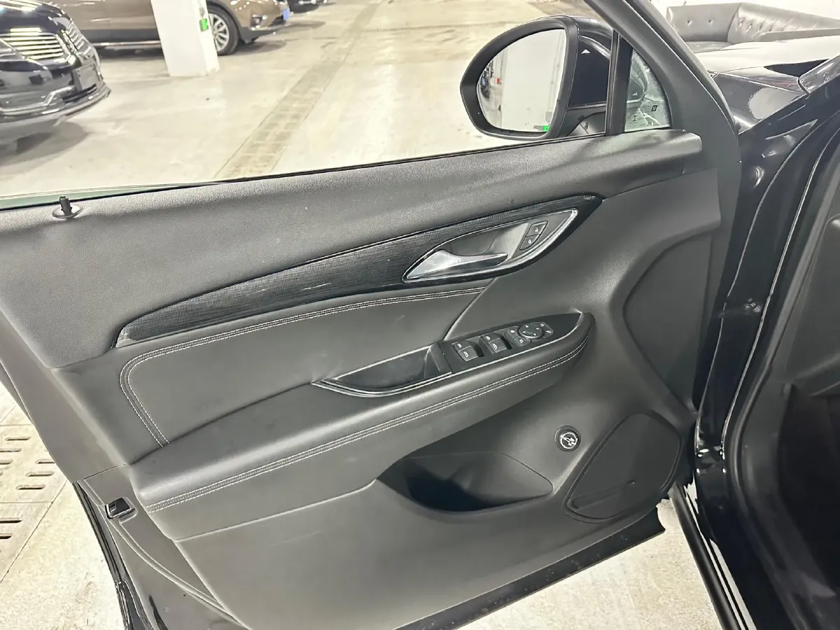 2022 Buick EnvisionPlus 2.0T 237HP L4 9AT,autocango,china used car exporter,china ev exporter,chinese used car exporter,chinese used ev exporter