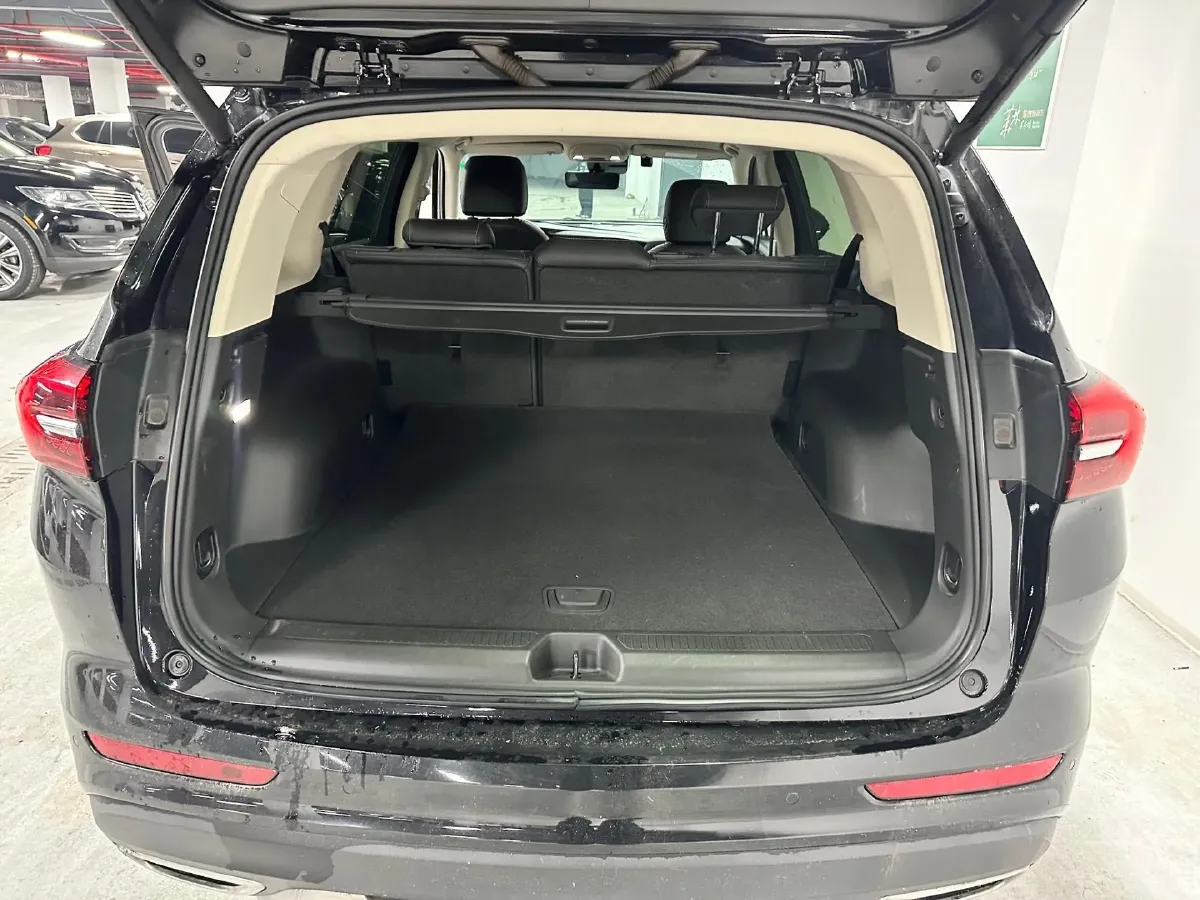 2022 Buick EnvisionPlus 2.0T 237HP L4 9AT,autocango,china used car exporter,china ev exporter,chinese used car exporter,chinese used ev exporter