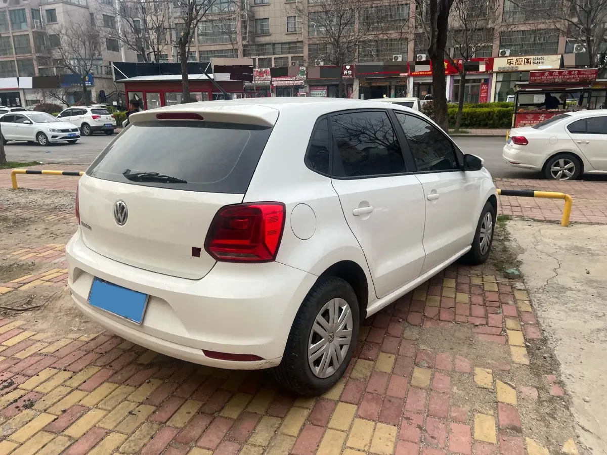 2016 Volkswagen Polo 1.4L 90HP L4 6AT,autocango,china used car exporter,china ev exporter,chinese used car exporter,chinese used ev exporter
