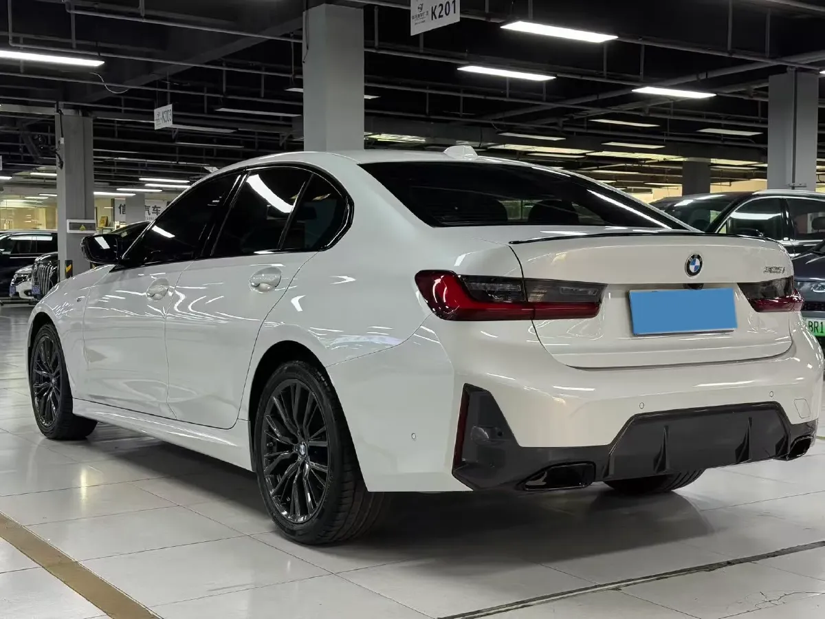 2024 BMW 3 Series 2.0T 184HP L4 8AT,autocango,china used car exporter,china ev exporter,chinese used car exporter,chinese used ev exporter