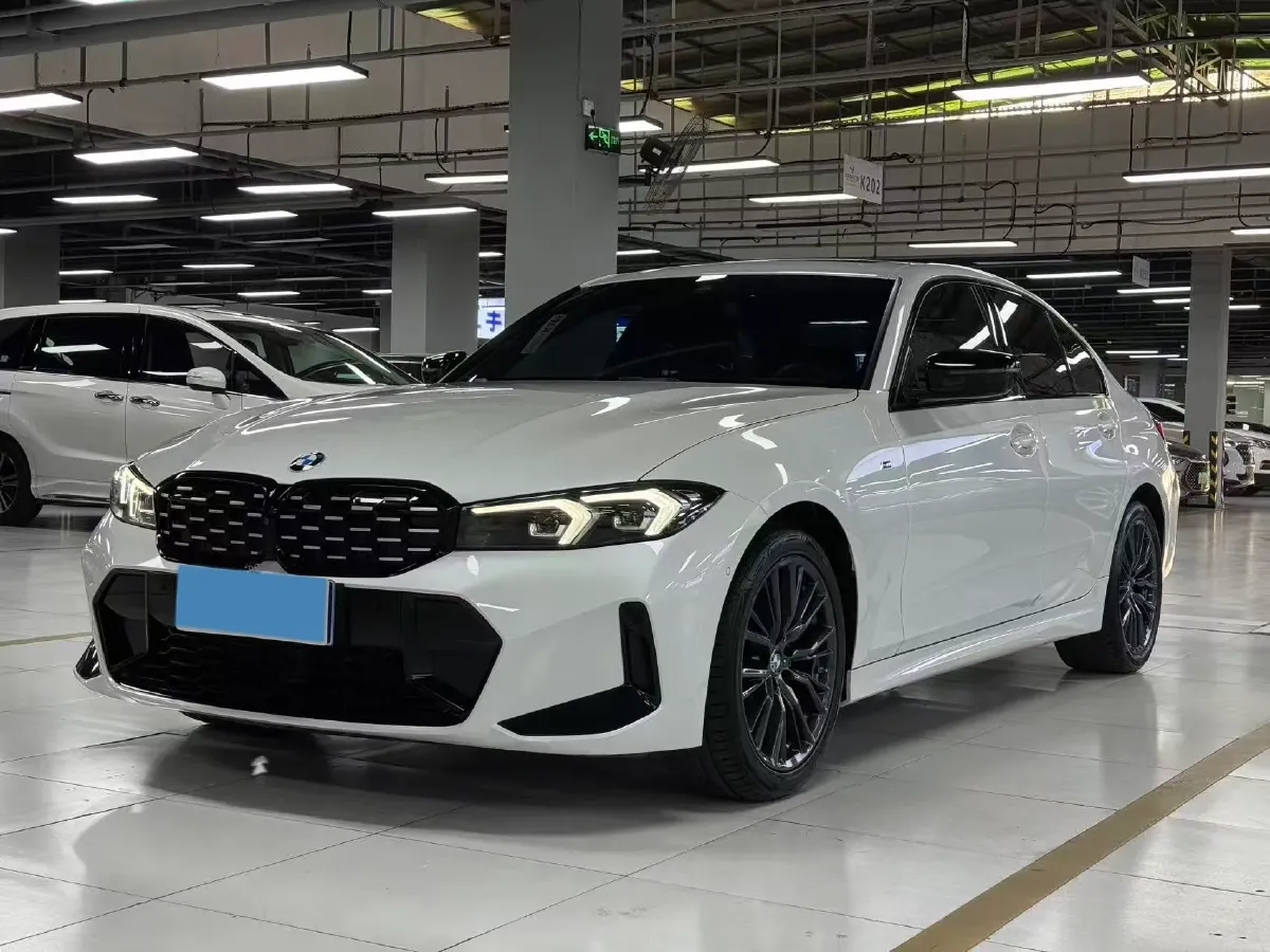 2024 BMW 3 Series 2.0T 184HP L4 8AT,autocango,china used car exporter,china ev exporter,chinese used car exporter,chinese used ev exporter