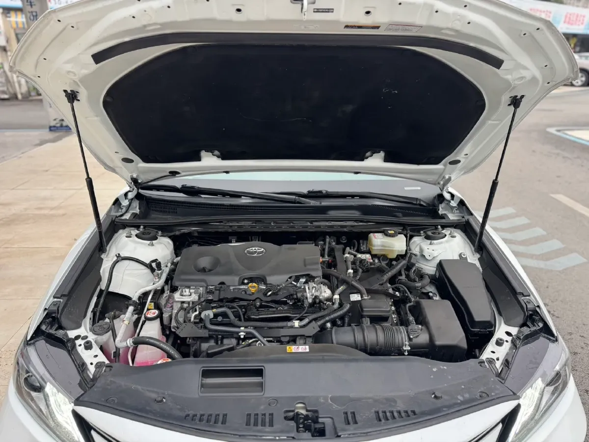 2023 Toyota Camry 2.5L 178HP L4 E-CVT Hybrid,autocango,china used car exporter,china ev exporter,chinese used car exporter,chinese used ev exporter