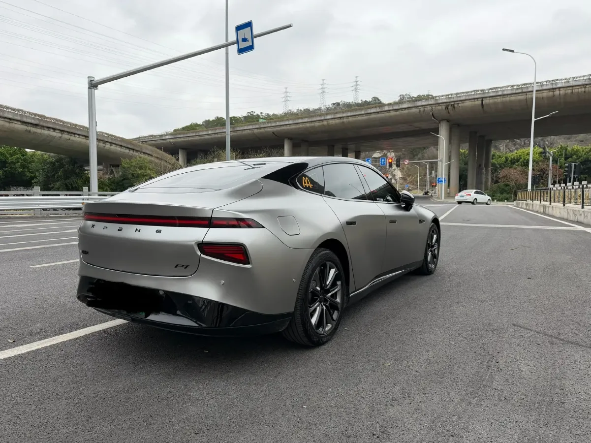 2022 Xpeng P7 BEV 60.2KWH,autocango,china used car exporter,china ev exporter,chinese used car exporter,chinese used ev exporter