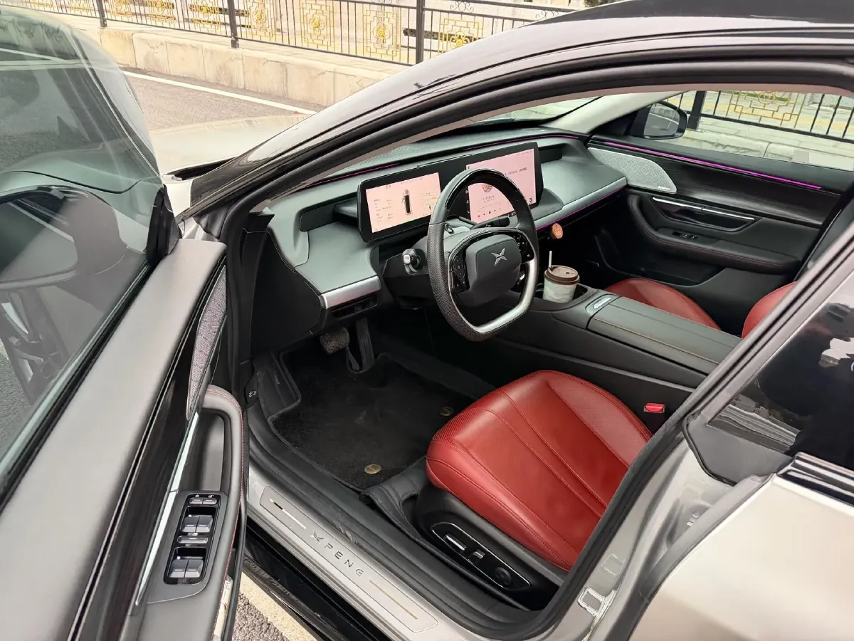 2022 Xpeng P7 BEV 60.2KWH,autocango,china used car exporter,china ev exporter,chinese used car exporter,chinese used ev exporter