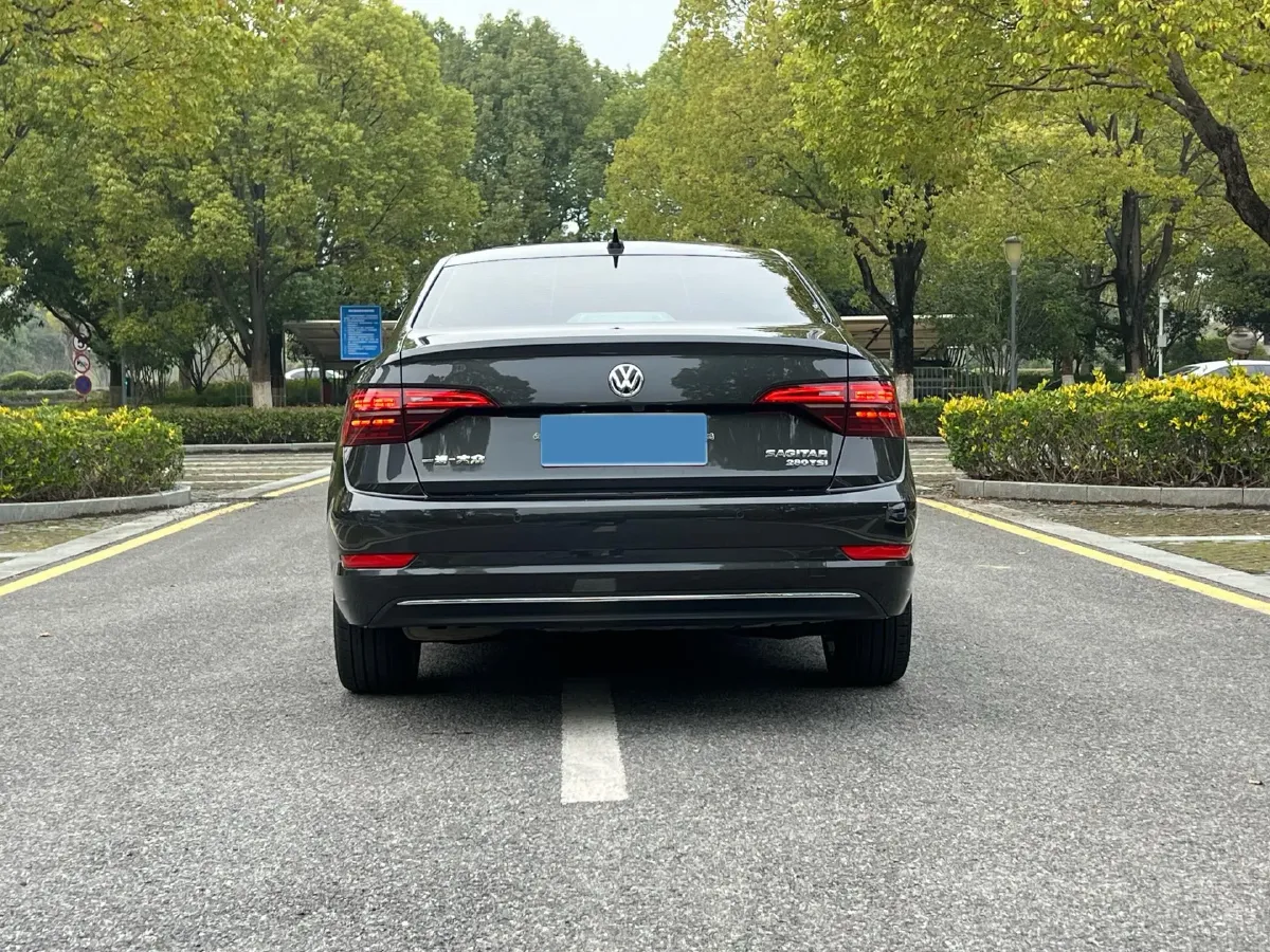 2022 Volkswagen Sagitar 1.4T 150HP L4 7DCT,autocango,china used car exporter,china ev exporter,chinese used car exporter,chinese used ev exporter