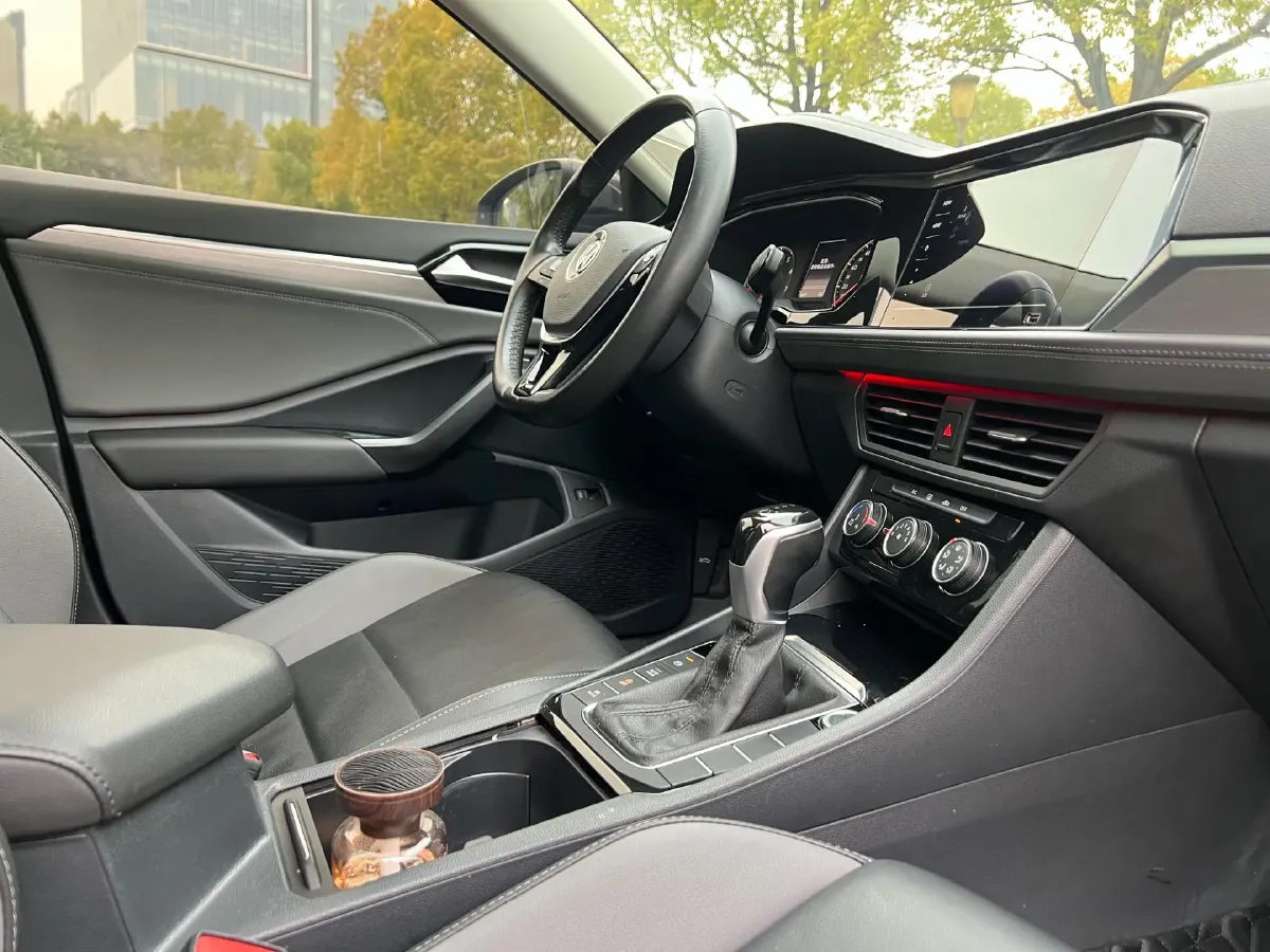 2022 Volkswagen Sagitar 1.4T 150HP L4 7DCT,autocango,china used car exporter,china ev exporter,chinese used car exporter,chinese used ev exporter