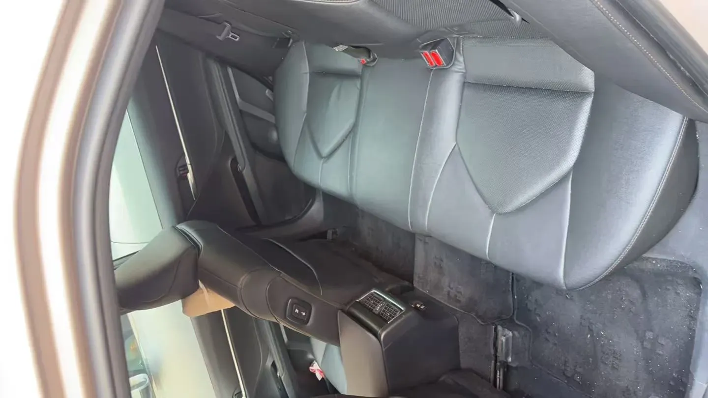 2021 Toyota Camry 2.0L 178HP L4 CVT,autocango,china used car exporter,china ev exporter,chinese used car exporter,chinese used ev exporter