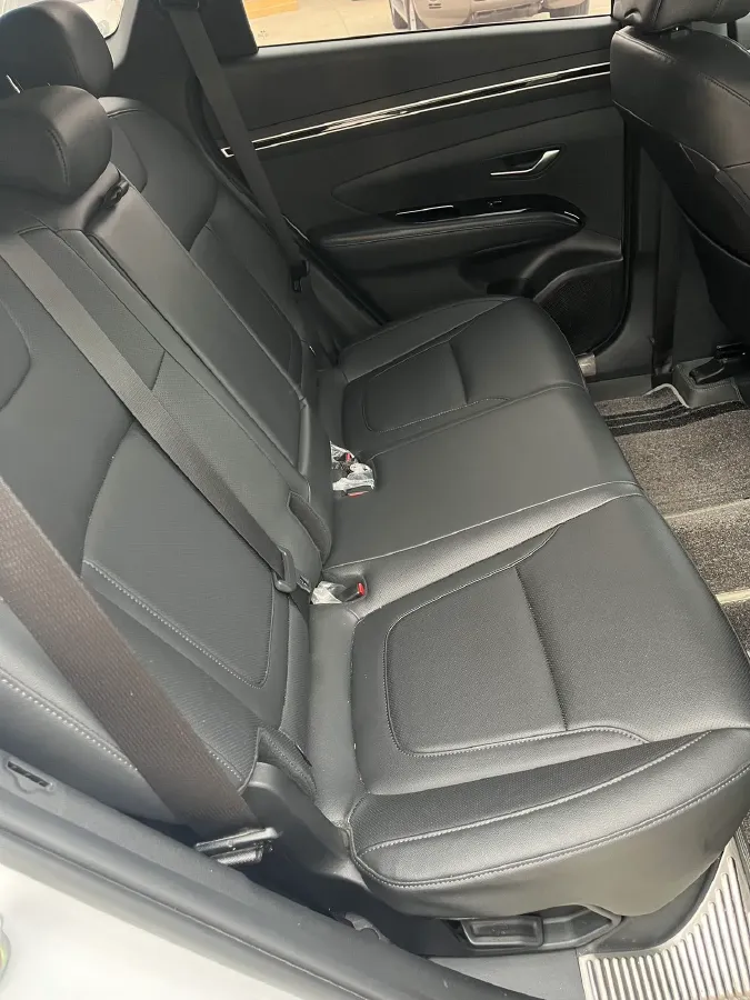 2023 Hyundai Tucson 1.5T 200HP L4 8AT,autocango,china used car exporter,china ev exporter,chinese used car exporter,chinese used ev exporter