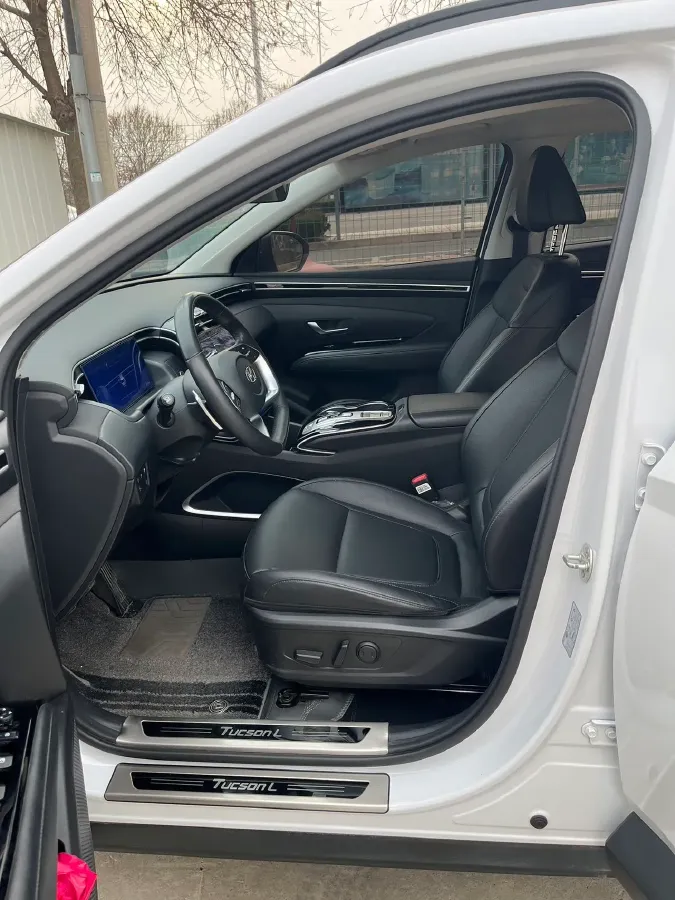 2023 Hyundai Tucson 1.5T 200HP L4 8AT,autocango,china used car exporter,china ev exporter,chinese used car exporter,chinese used ev exporter