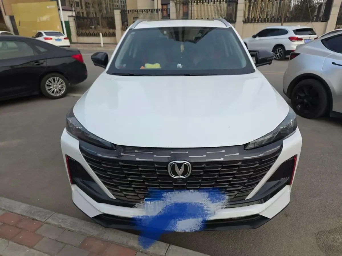 2022 ChangAn Oshan X7 Plus 1.5T 188HP L4 7DCT,autocango,china used car exporter,china ev exporter,chinese used car exporter,chinese used ev exporter