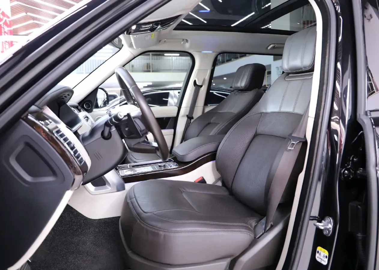 2021 Land Rover Range Rover 3.0T 400HP L6 8AT,autocango,china used car exporter,china ev exporter,chinese used car exporter,chinese used ev exporter