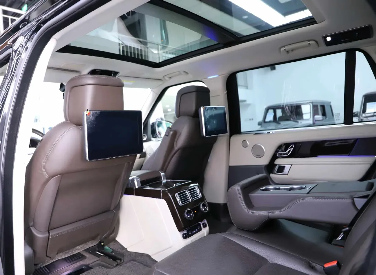 2021 Land Rover Range Rover 3.0T 400HP L6 8AT,autocango,china used car exporter,china ev exporter,chinese used car exporter,chinese used ev exporter