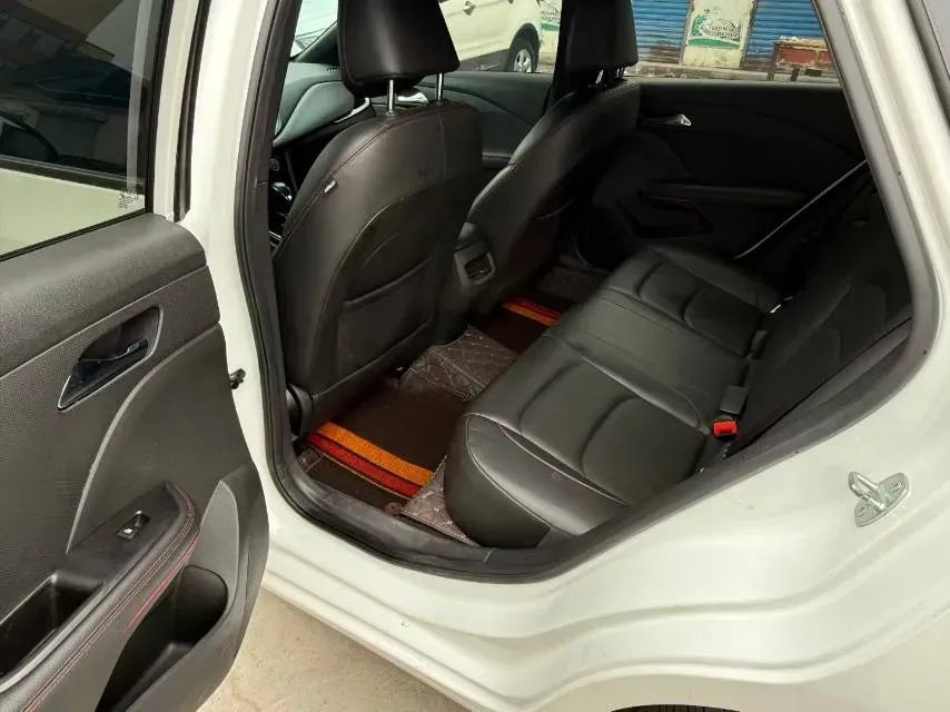 2022 Chevrolet Monza 1.3T 163HP L3 6AT,autocango,china used car exporter,china ev exporter,chinese used car exporter,chinese used ev exporter